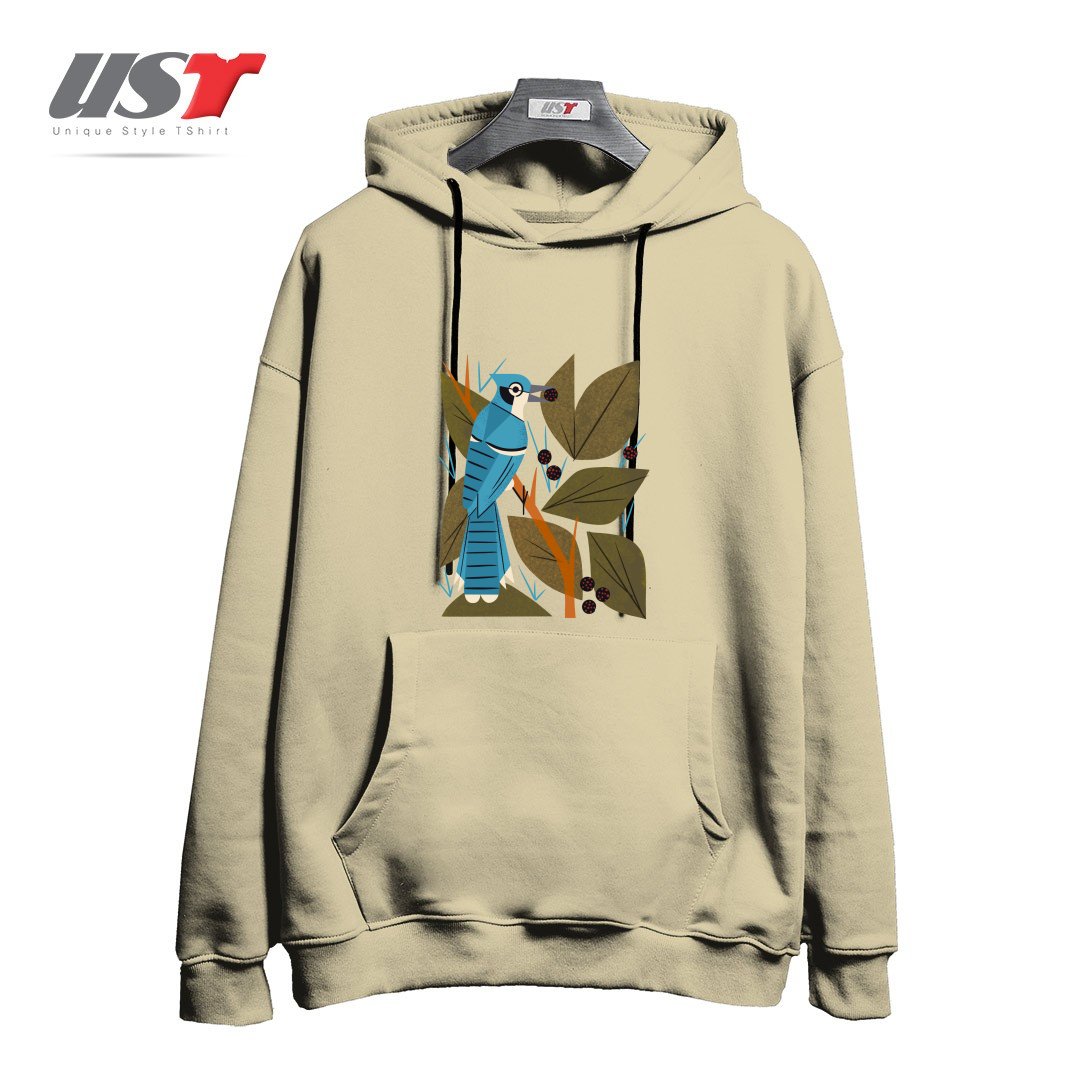 هودی اورسایز طرح BLUE JAY AND BERRIES