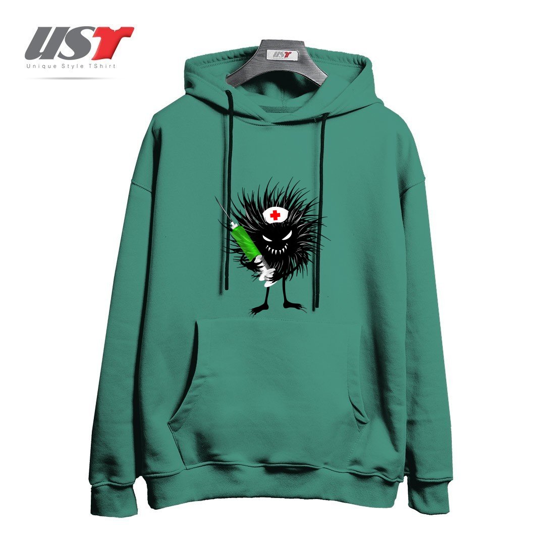 طرح FUNNY EVIL BUG NURSE WITH SYRINGE هودی اورسایزرنگ سبز سدری
