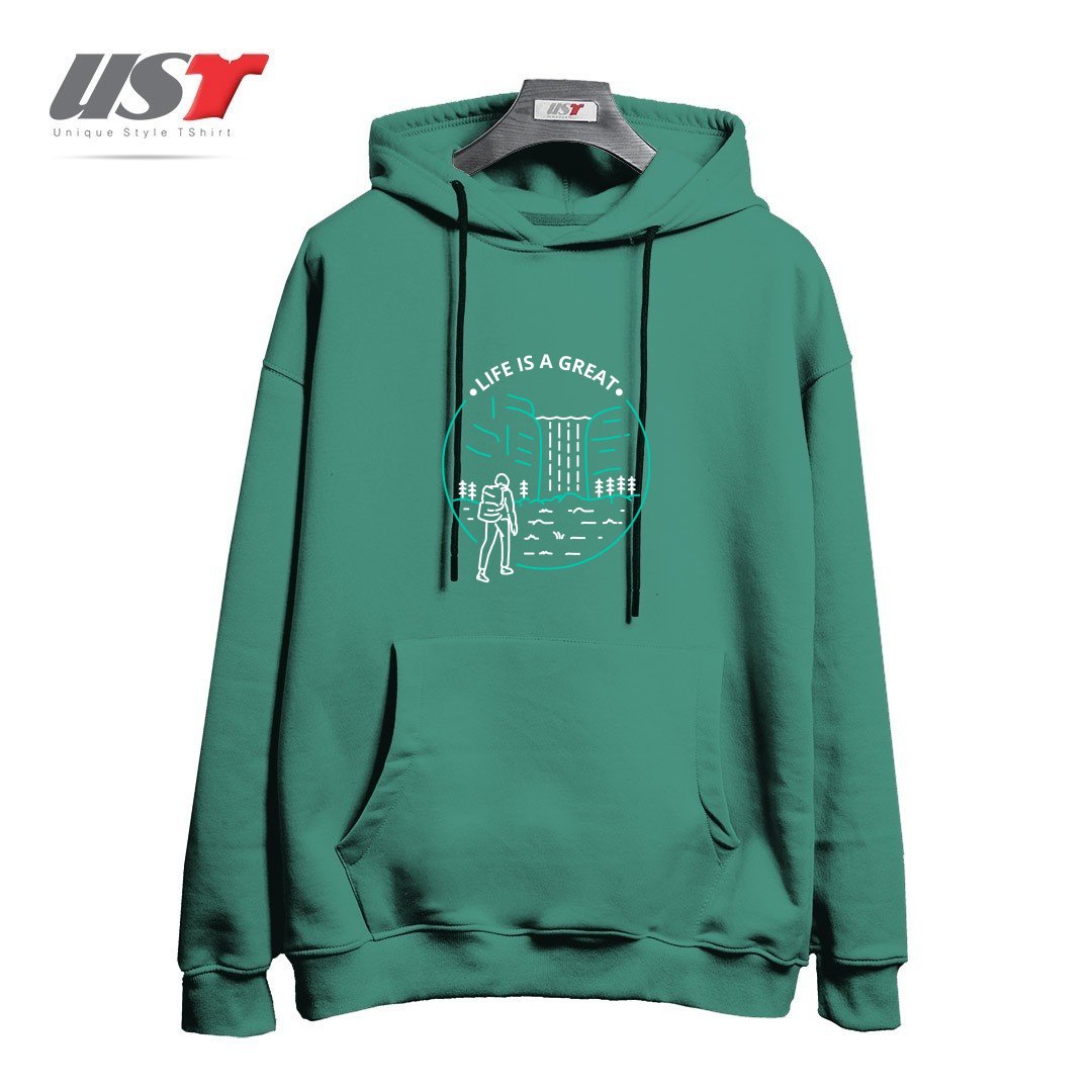 طرح ADVENTURE BACKPACKER هودی اورسایزرنگ سبز سدری