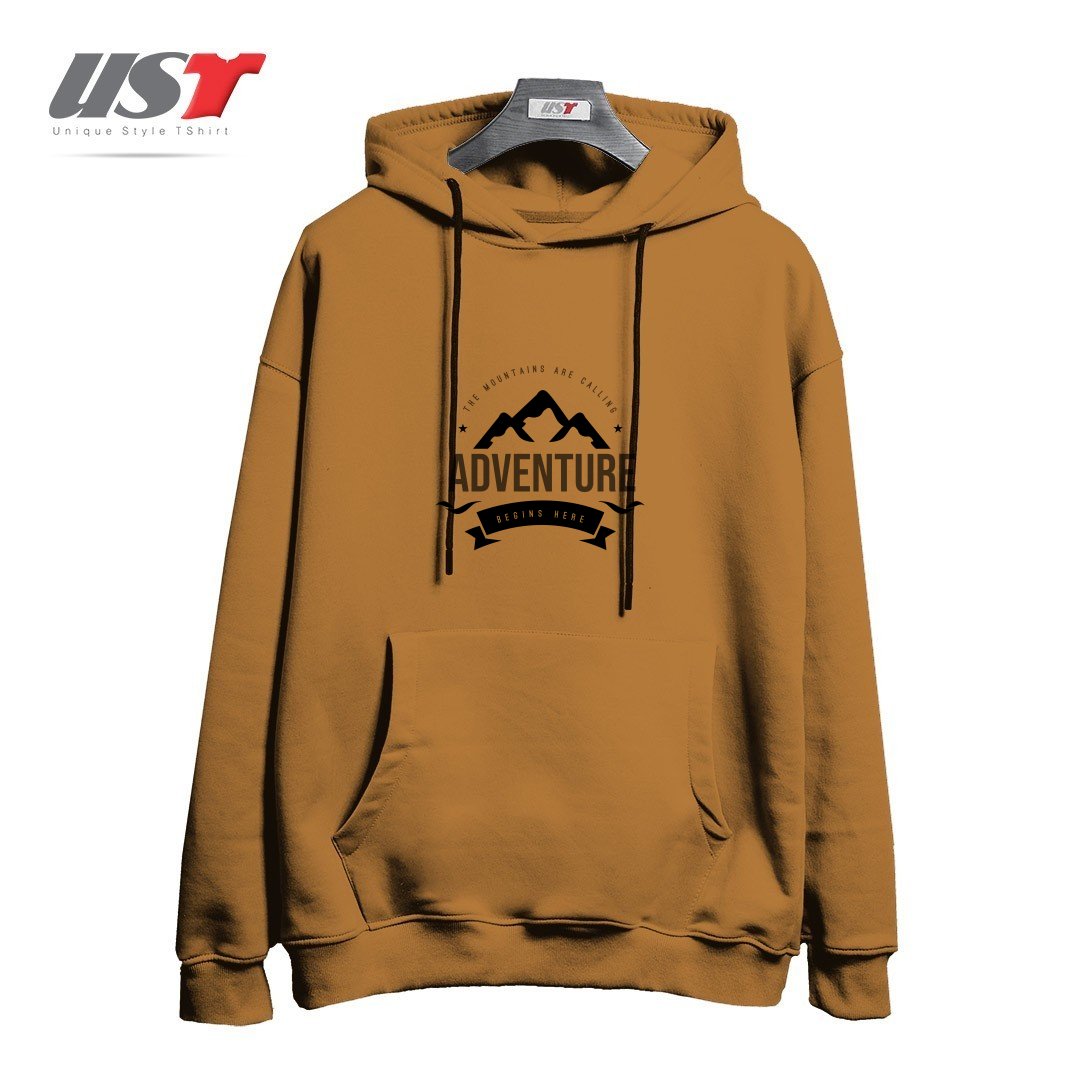 طرح THE MOUNTAINS ARE CALLING T-SHIRT هودی اورسایزرنگ نسکافه ای