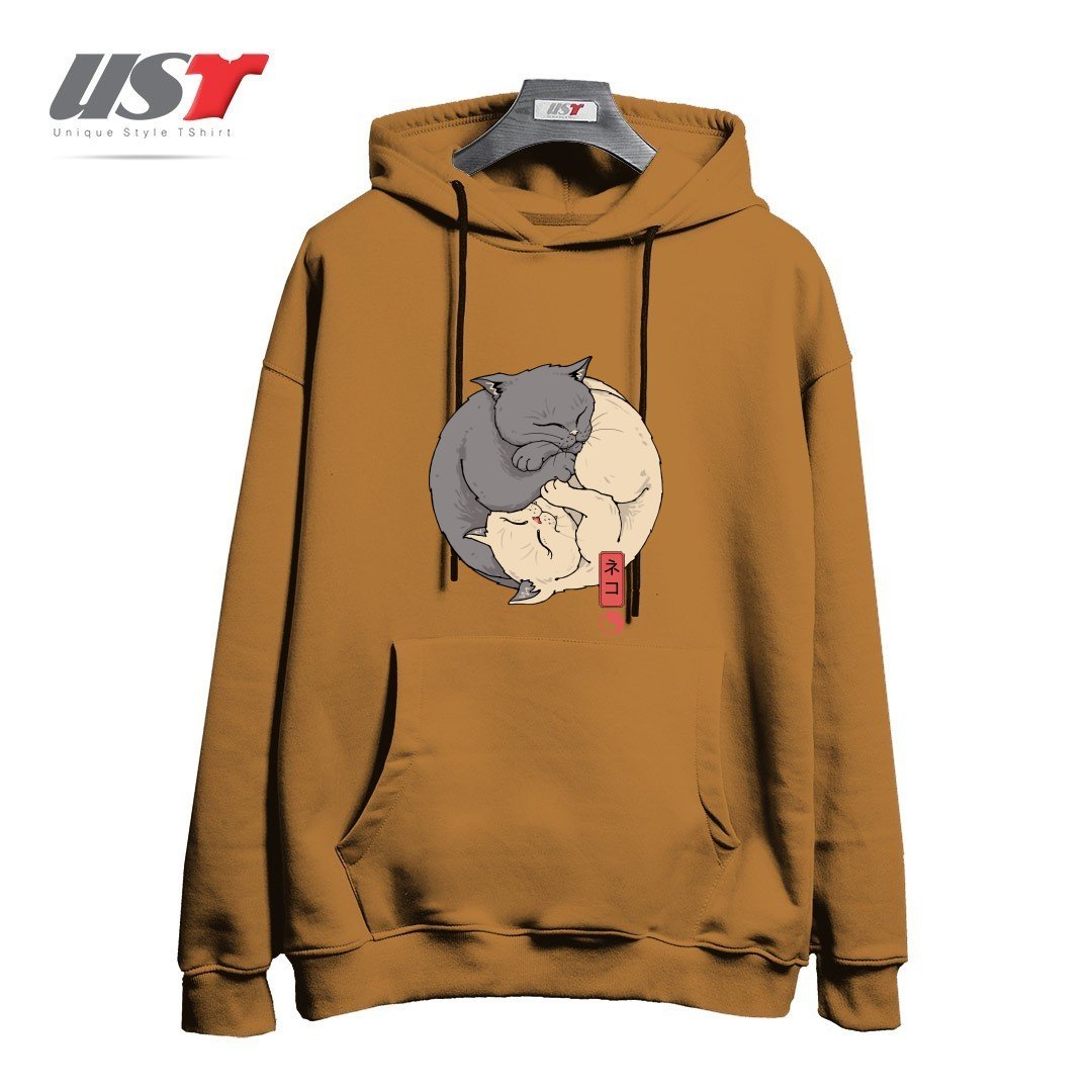 طرح YIN YANG CATS هودی اورسایزرنگ نسکافه ای