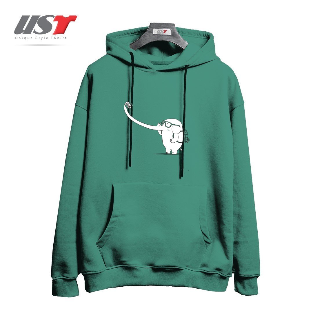 طرح LONELY TRAVELLER هودی اورسایزرنگ سبز سدری