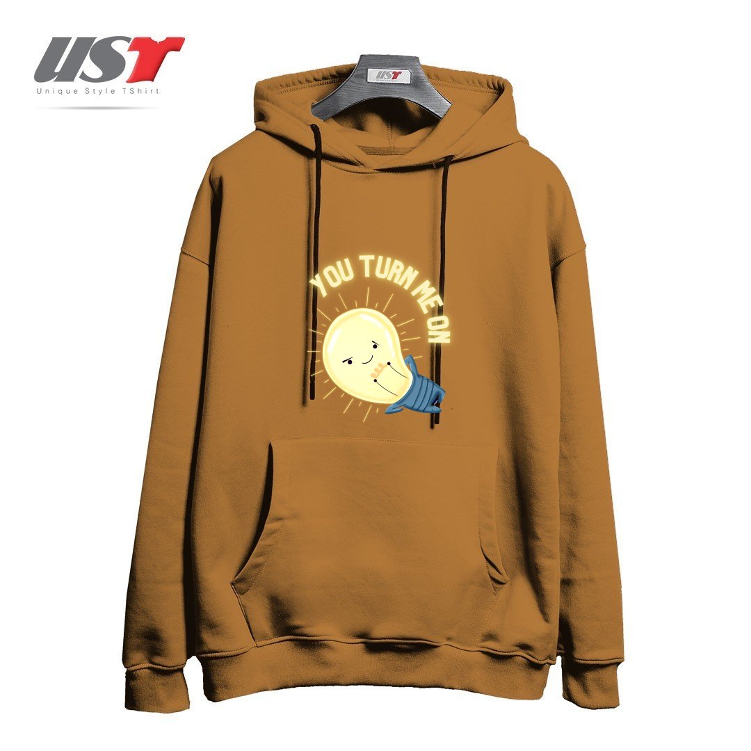 طرح YOU TURN ME ON LIGHT BULB