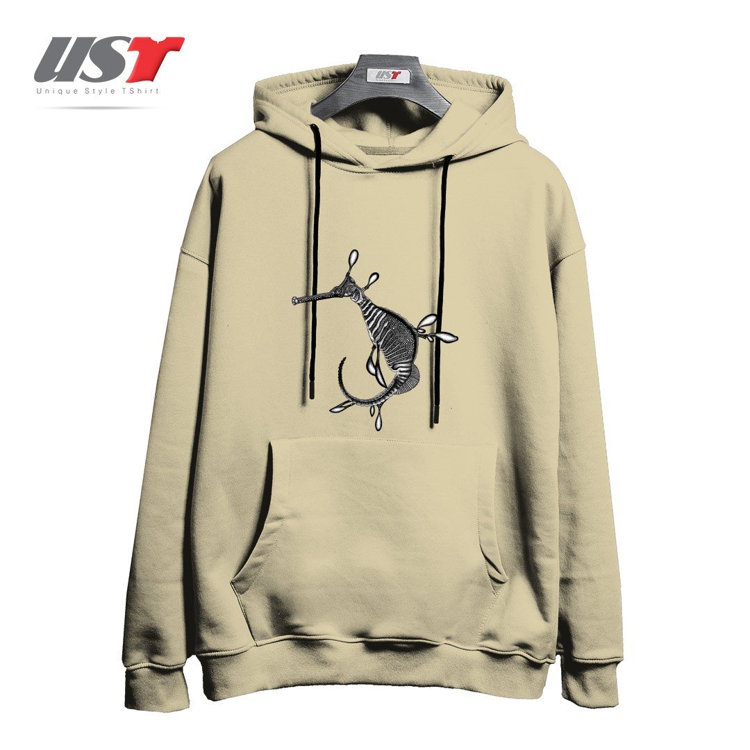 هودی اورسایز طرح WEEDY SEADRAGON SEAHORSE FISH INK ILLUSTRATION