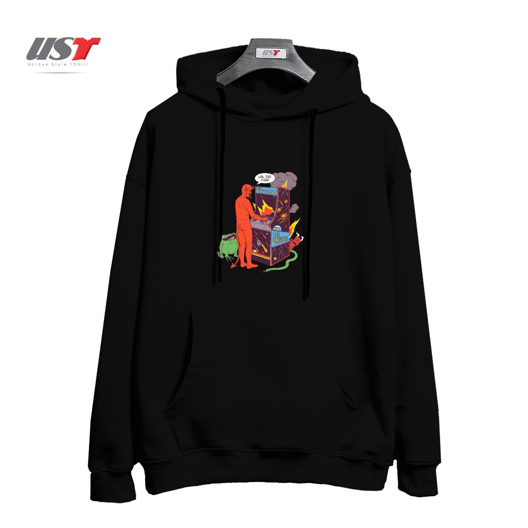 طرح SATAN CONTROLLING THE UNIVERSE هودی اورسایزرنگ مشکی