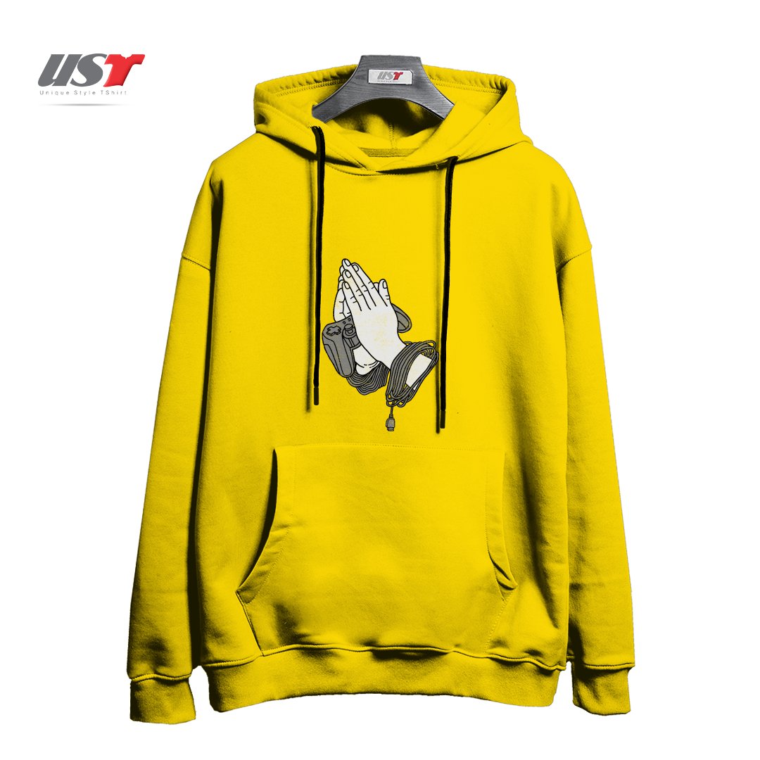 طرح PLAYING HANDS هودی اورسایزرنگ زرد