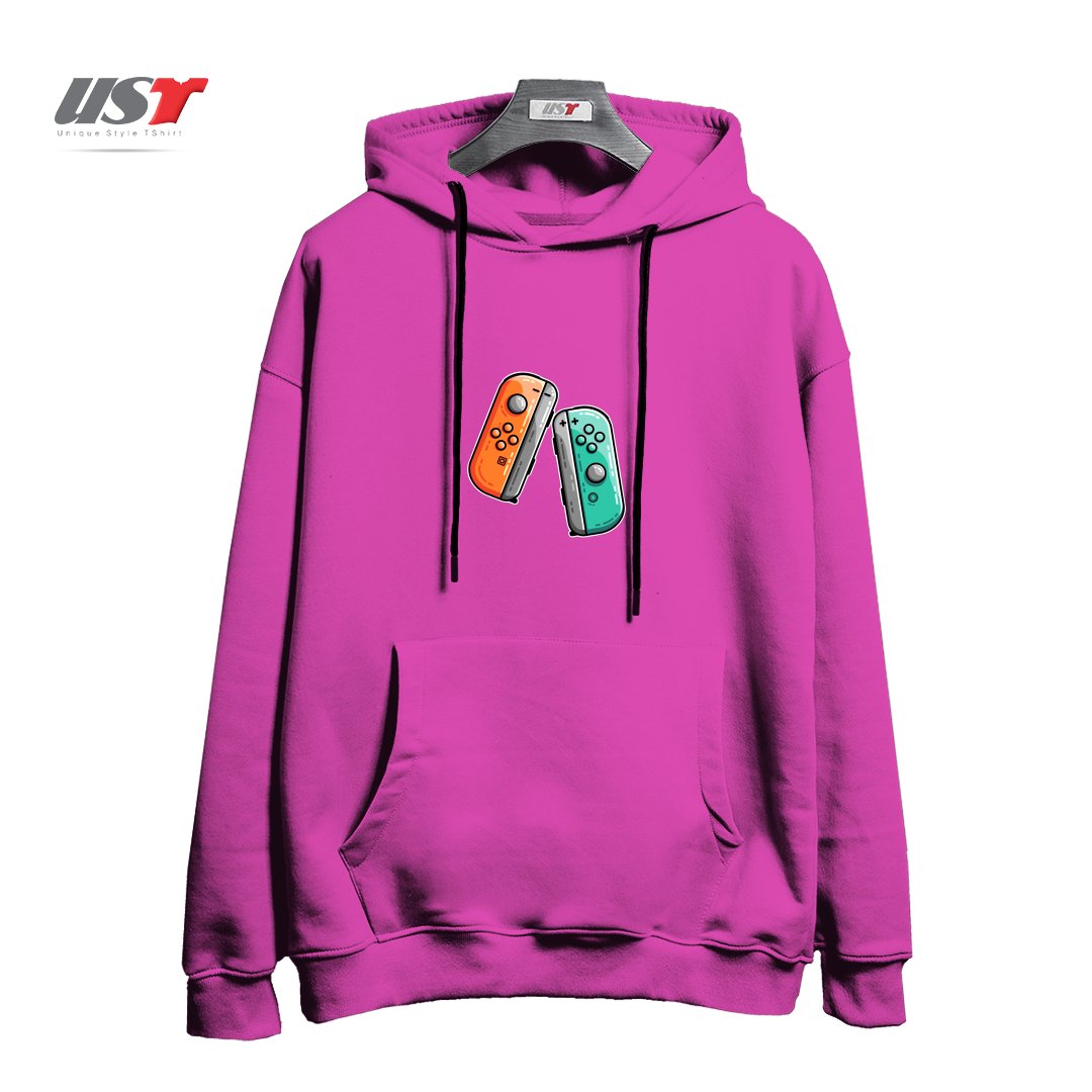 طرح GAMING CONTROLLERS هودی اورسایزرنگ صورتی