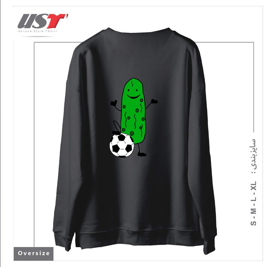 طرح FUNNY DILL PICKLE PLAYING SOCCER SPORTS CARTOON سوییشرت اورسایزرنگ دودی