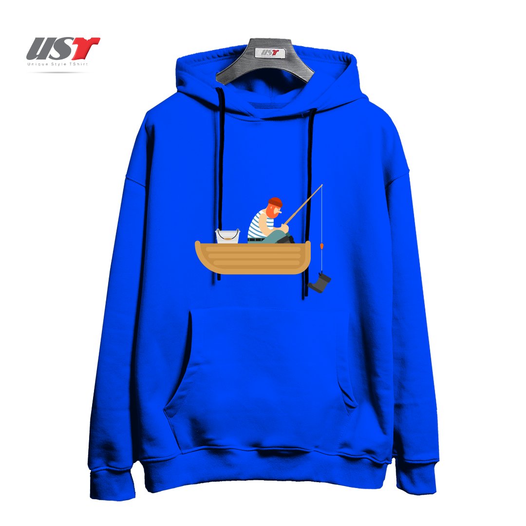 طرح FISHERMAN ON BOAT FISHING BOOT. FISHING ROD AND SHOE هودی اورسایزرنگ آبی شالی