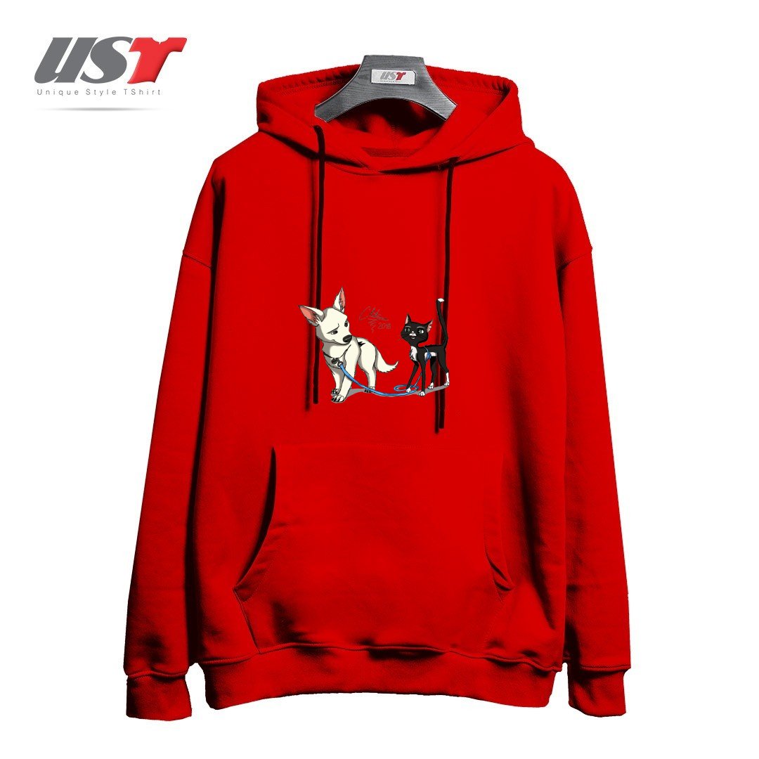 طرح BOLT AND MITTENS هودی اورسایزرنگ قرمز