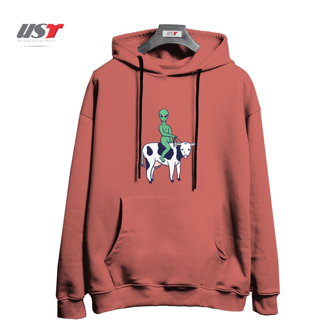 هودی اورسایز طرح ALIEN RIDING A COW