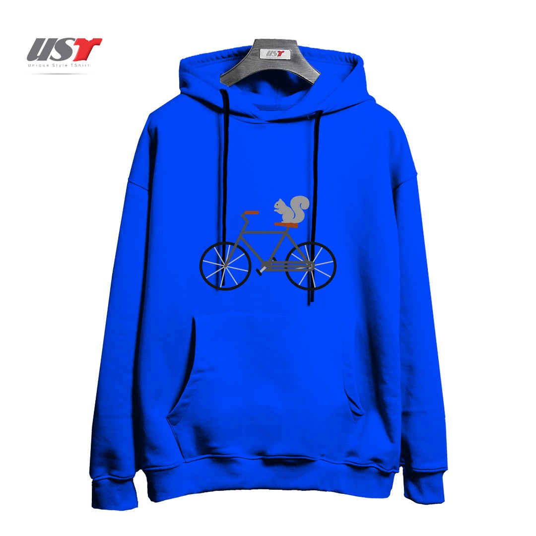 طرح SQUIRREL RIDING BIKE هودی اورسایزرنگ آبی شالی