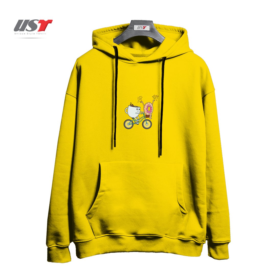 طرح COFFEE DONUT AND BIKE هودی اورسایزرنگ زرد