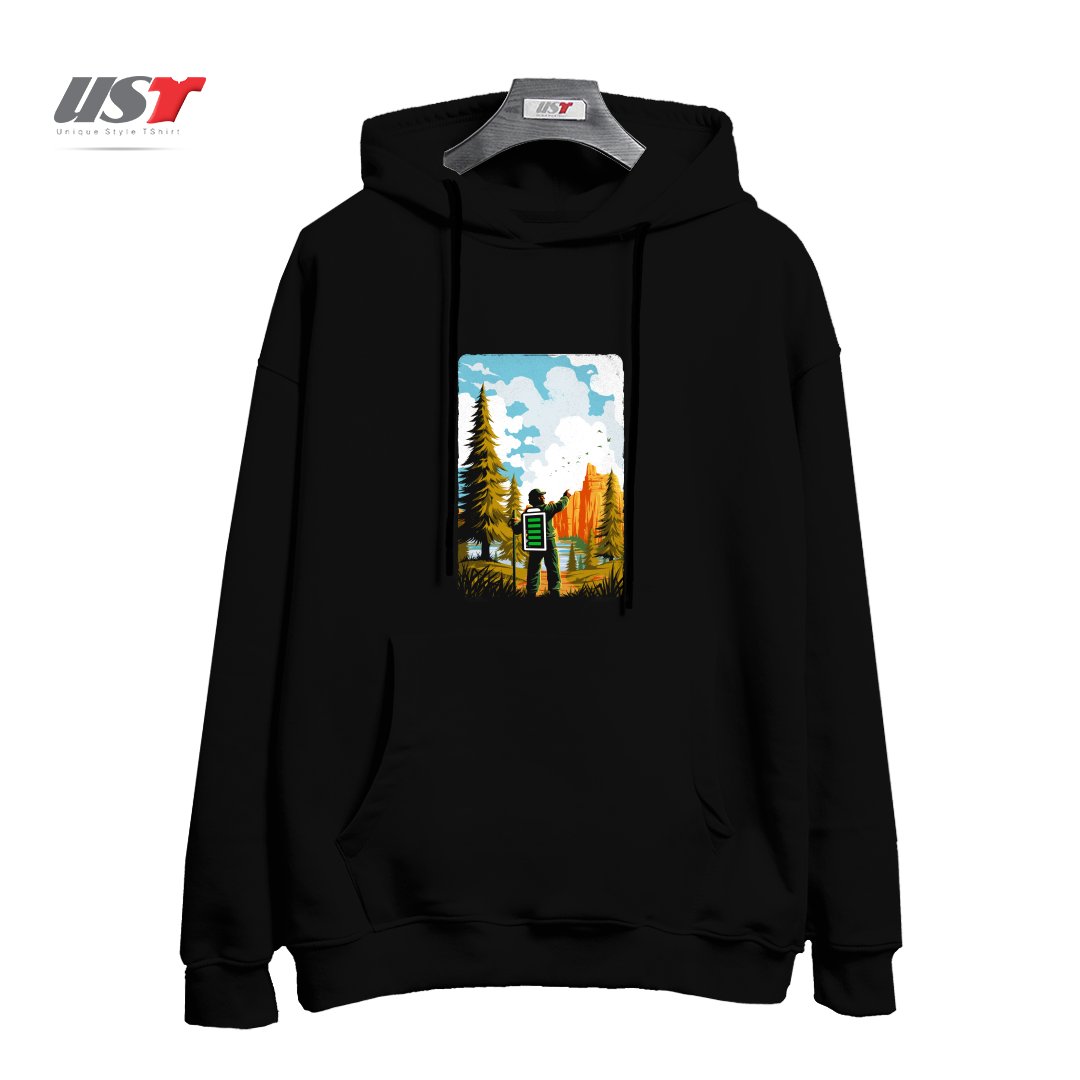 طرح HIKING RECHARGING IN NATURE OUTDOOR BATTERY2121 هودی اورسایزرنگ مشکی