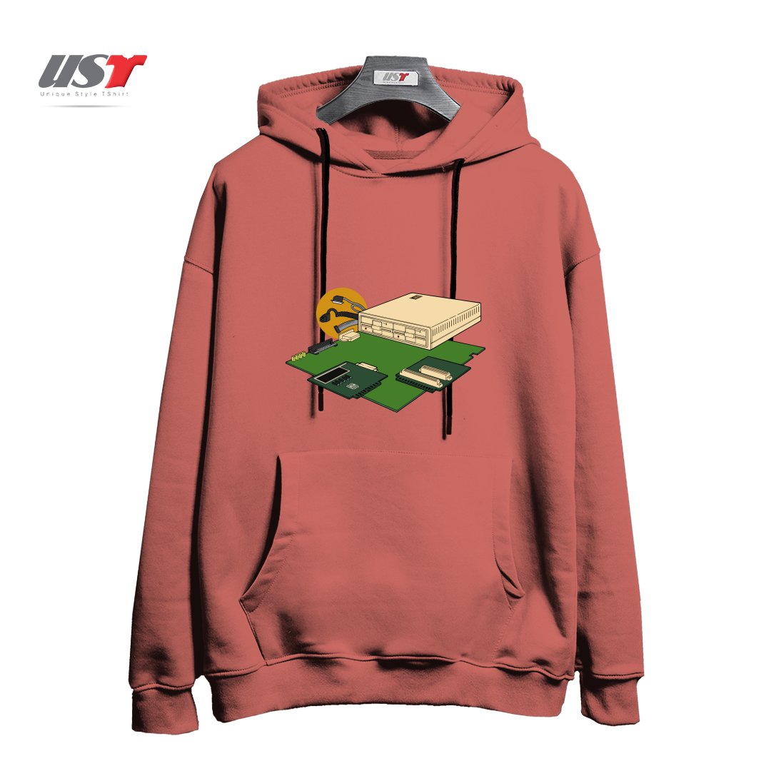 طرح VINTAGE COMPUTER هودی اورسایزرنگ آجری