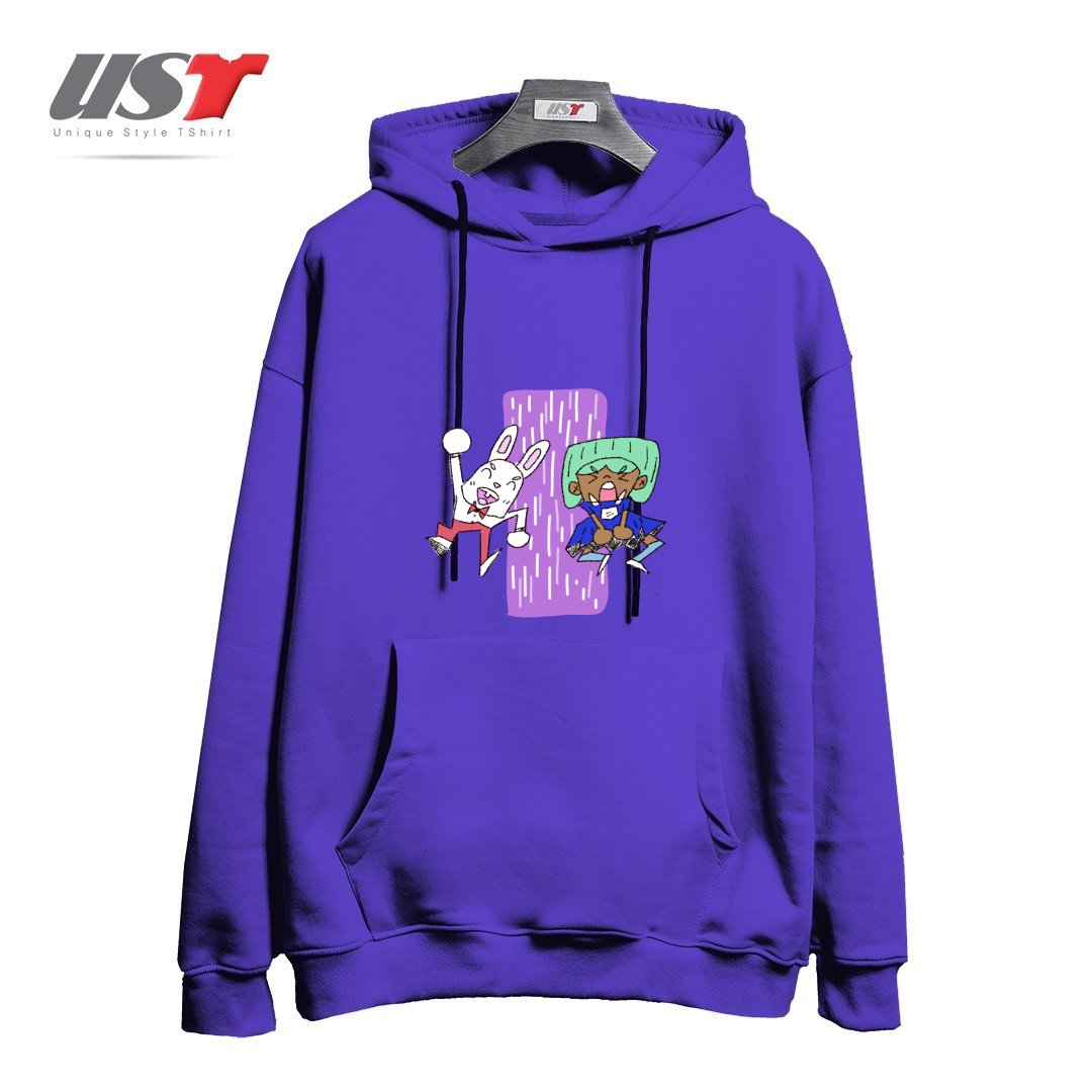 هودی اورسایز طرح ALICIA AND THE WHITE RABBIT