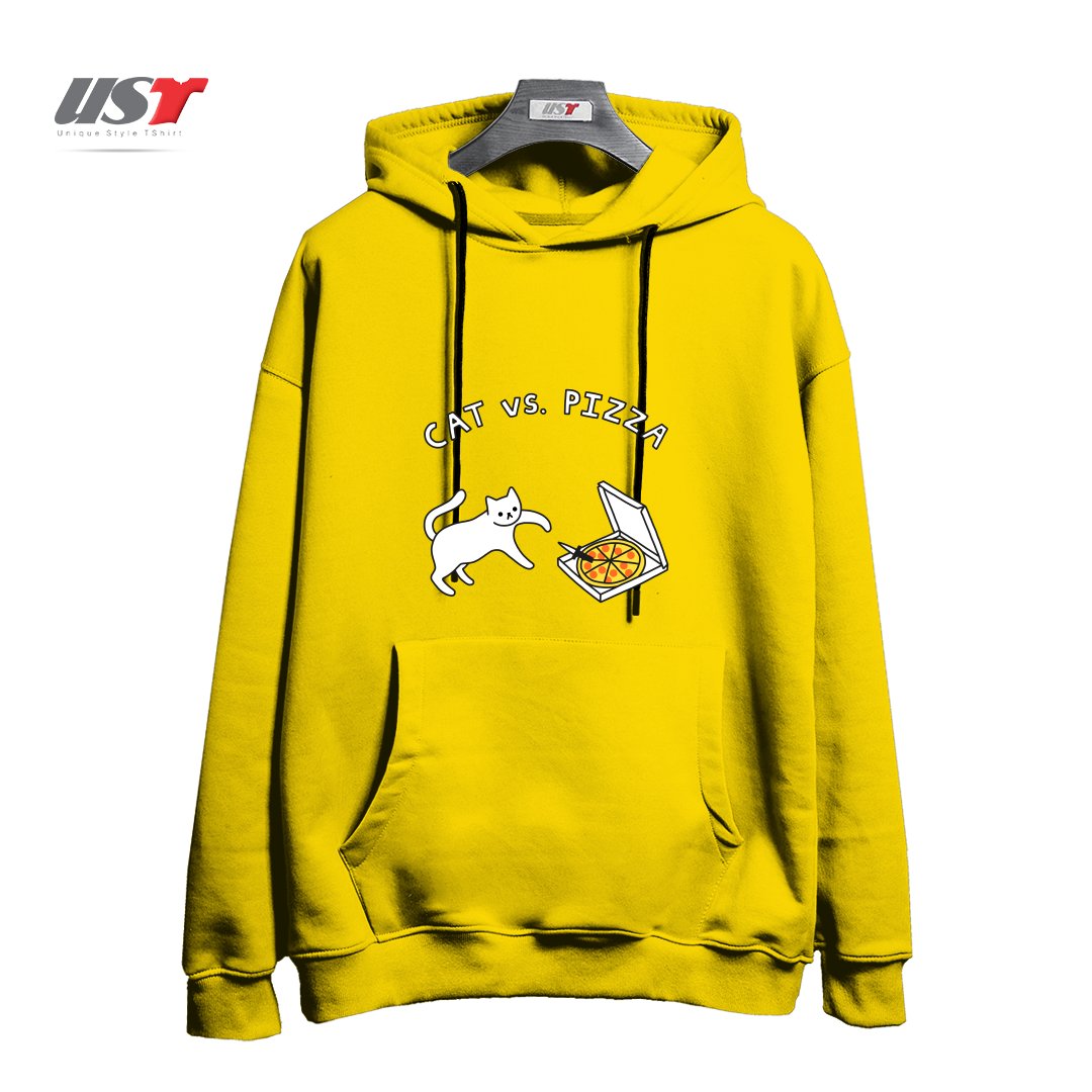 طرح CAT VS. PIZZA هودی اورسایزرنگ زرد