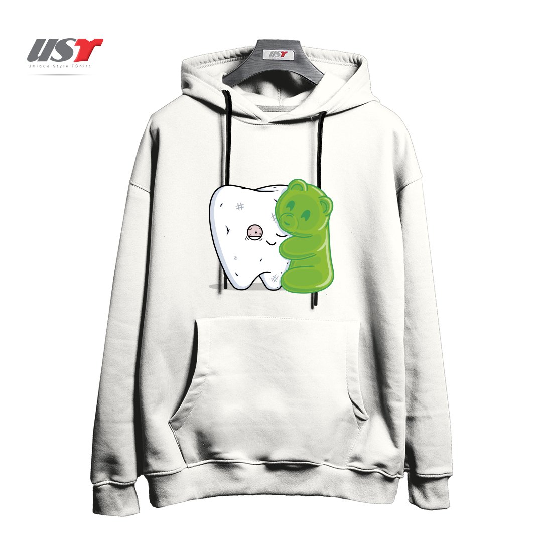 طرح GUMMY HUG! هودی اورسایزرنگ سفید