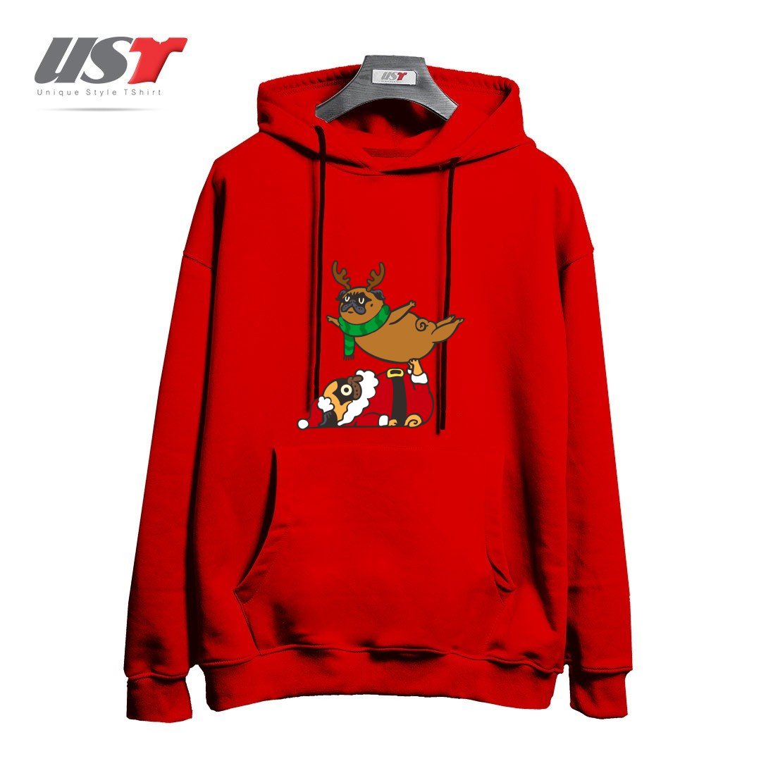 طرح ACROYOGA PUGS XMAS هودی اورسایزرنگ قرمز