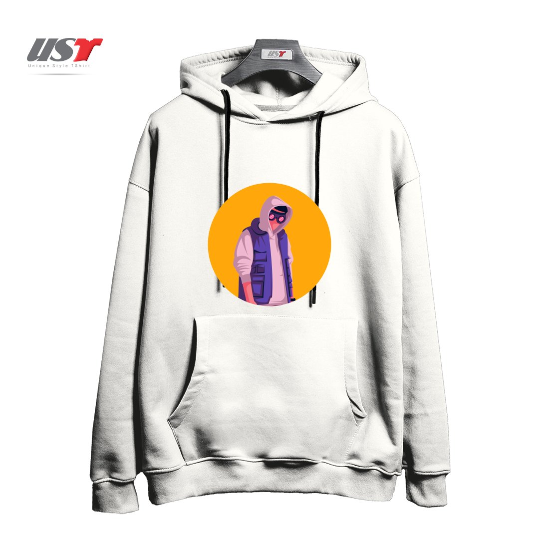 طرح lifestyle هودی اورسایزرنگ سفید